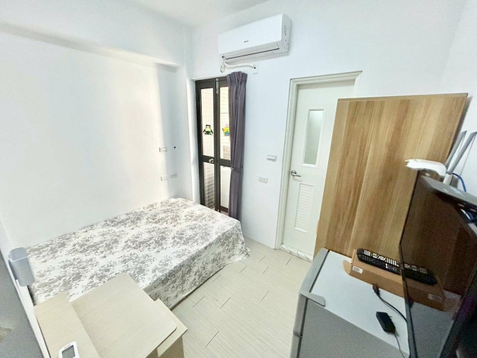 可租補*近全新*陽台獨洗曬*電梯套房*飲水機*子母車(第1張)