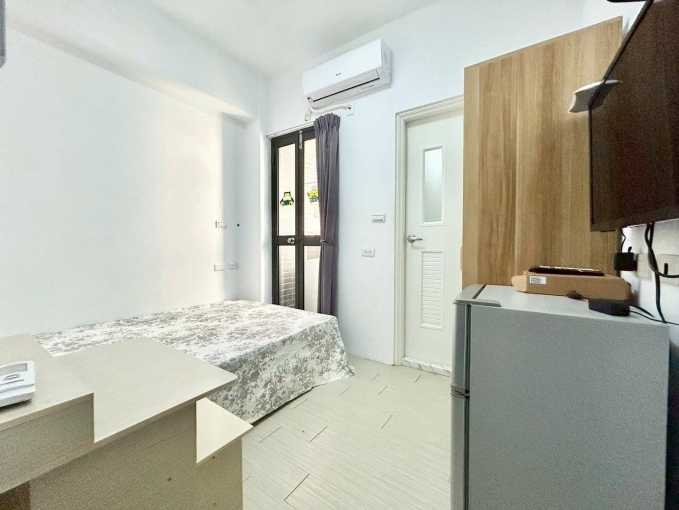 可租補*近全新*陽台獨洗曬*電梯套房*飲水機*子母車(第2張)