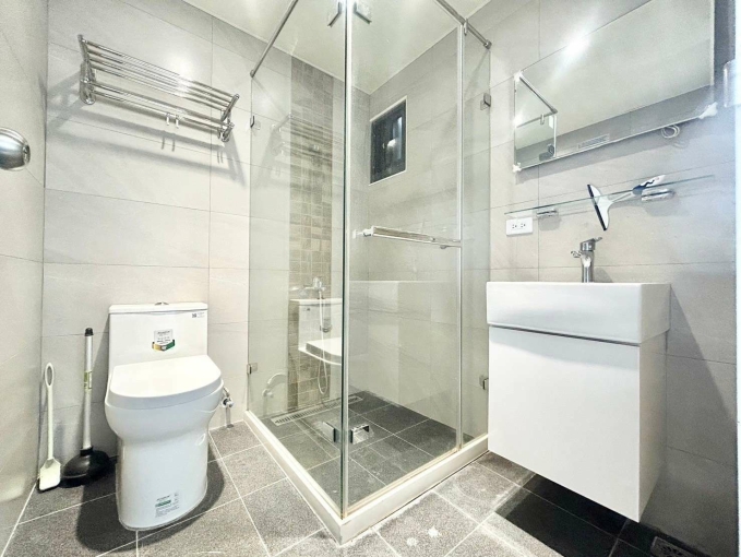 租補*超新裝潢*電梯*陽台獨洗*流理臺*飲水機*子母車（第13張）