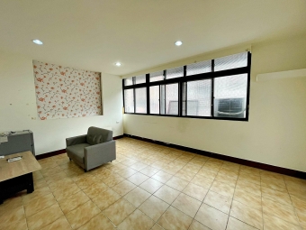 一房一廳🍀稀有可寵🍀獨洗獨曬🍀租屋補助🍀電梯🍀子母車（第1張）