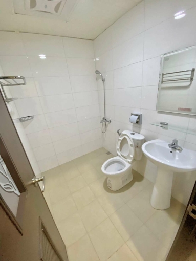 超大坪數套房💖可貓🐈近車站、親親影城🌟可租補🌟 - Image 6