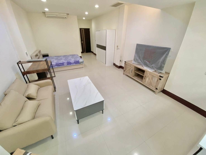 超大坪數套房💖可貓🐈近車站、親親影城🌟可租補🌟 - Image 2