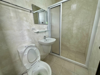 一中❤️租補❤️喵喵❤️電梯（第8張）