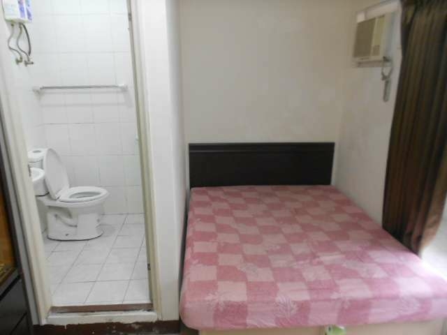 免仲介費 桃園國際路旁公寓3樓網路套房出租 只付電費 - Image 6