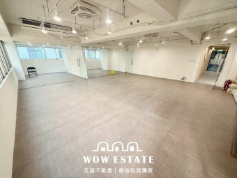 商辦大樓🍀機下車位🍀可營登報稅（第3張）