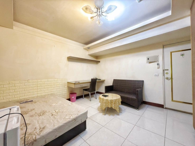 ❤️北區 超便宜 獨洗凸窗曬 採光好 電梯套房 大間 一中商圈 台中公園 中華夜市（第2張）