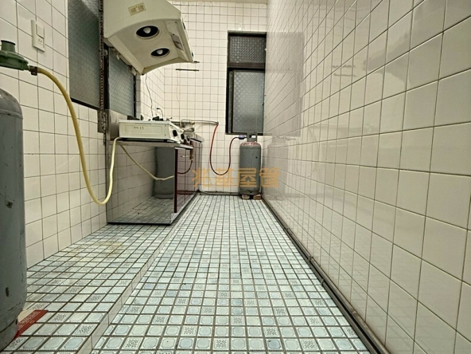 兆基社會住宅🏠東信路✅膝蓋救星✅低樓層✅敞亮大3房2廳✅（第6張）