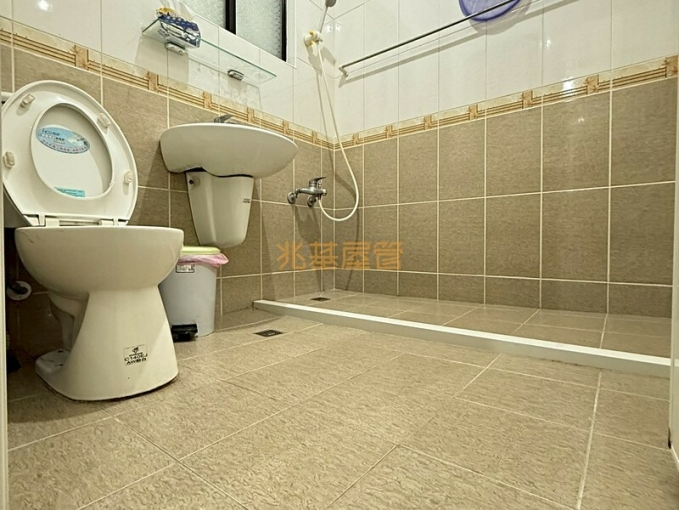 兆基社會住宅🏠東信路✅膝蓋救星✅低樓層✅敞亮大3房2廳✅（第8張）