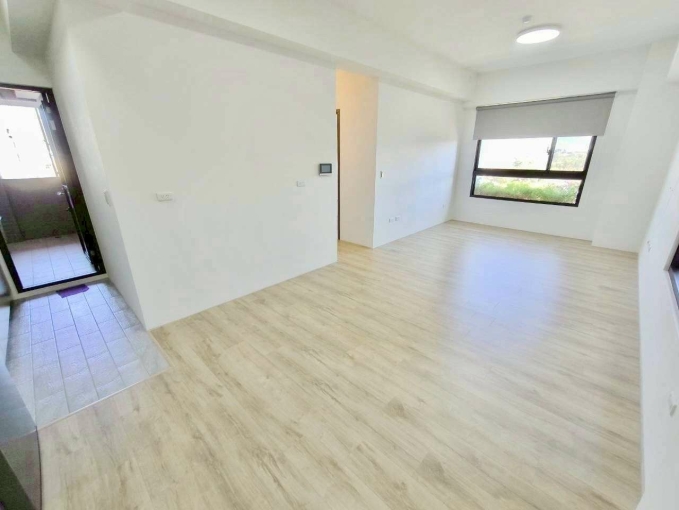 基創悅渼✨高樓層3房車✨木地板採光超棒✨可租補✨近大里工業區(第1張)