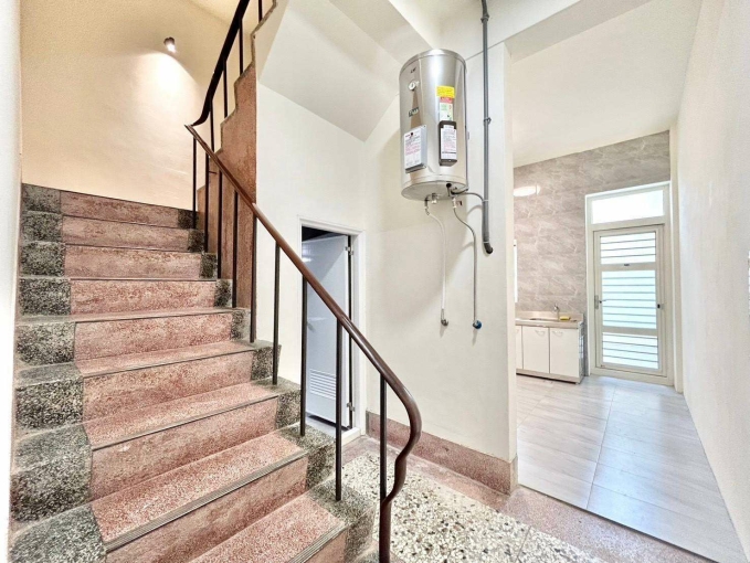 全新裝修透天🎀5台全新冷氣😍可租補戶籍🌈可寵物(第12張)