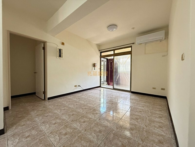 兆基社會住宅🏠大慶大城✅新整理3房1廳1衛✅（第1張）