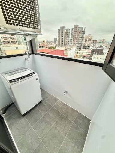 超大套房✨陽台獨洗✨子母車✨可雙租補✨近水湳中清（第9張）