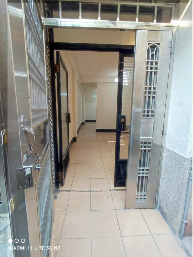 西區走路到sogo/2大房2衛1廳1廚/科博館活路靜巷二樓透天 - Image 2