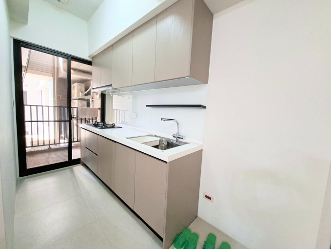 可雙租補☆全新未住☆電梯管理員☆平面車位機車位 - Image 6