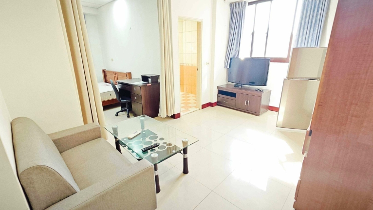 威士忌加可樂⚡類1 房1廳✨可租補💕近漢神 北屯costco⚡宇你相見（第2張）