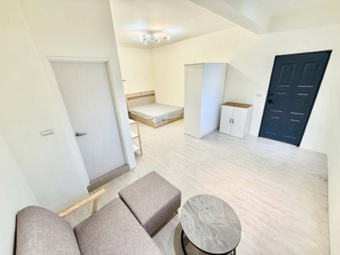 🔥西屯全新套房🔥電梯超大間🔥可租補子母車🔥近捷運正文心路 - Image 1