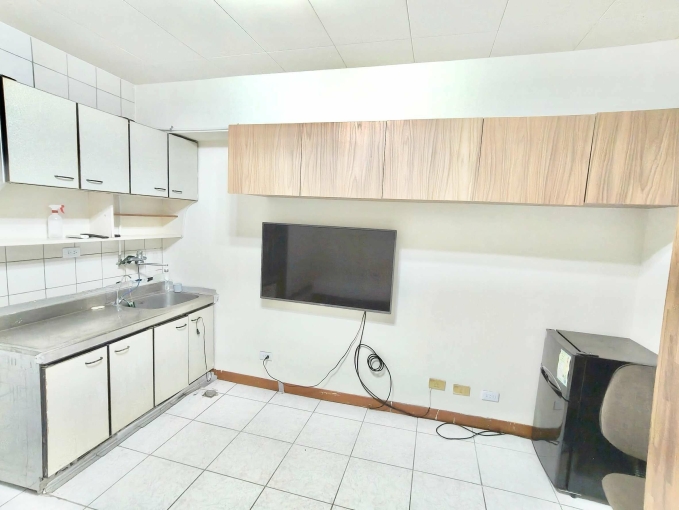 🧡加賴約🧡電梯美屋🧡租屋補助🧡台水台電🧡陽台獨洗🧡流理台🧡秒殺物件🧡 - Image 2