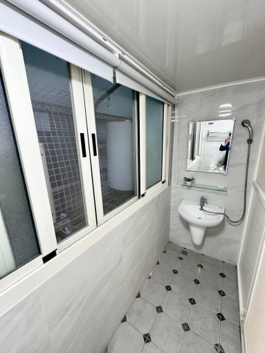 📣樓下美食一條街💥可租補👉近中國醫 - Image 4