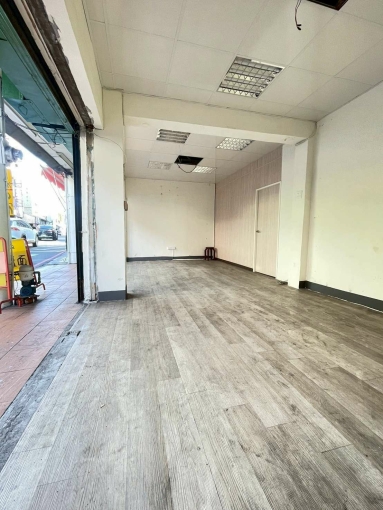 南屯市場大面寬店鋪出租~正8米南屯路（第5張）