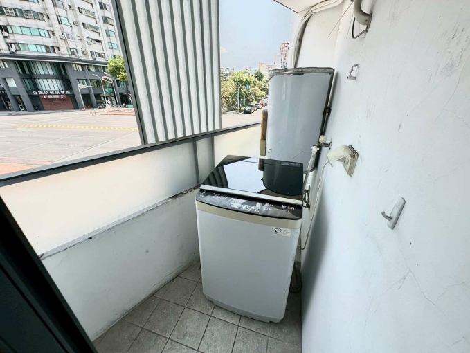 這價格這條件真的要快吧!!屋況佳💕可租補💕陽台獨洗💕電梯（第4張）