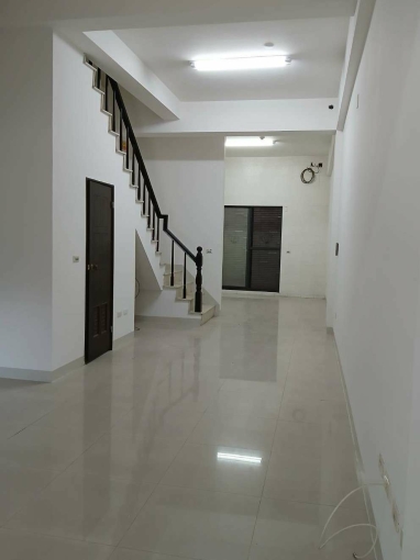 新五甲商圈/透天店面/辦公室/88/國一（第4張）