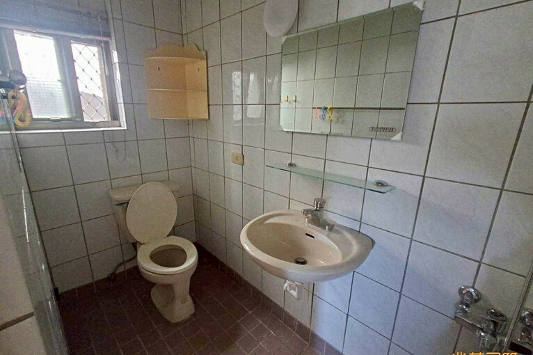 兆基社會住宅🏠中友透天4房3衛可租補設籍空間大(第12張)