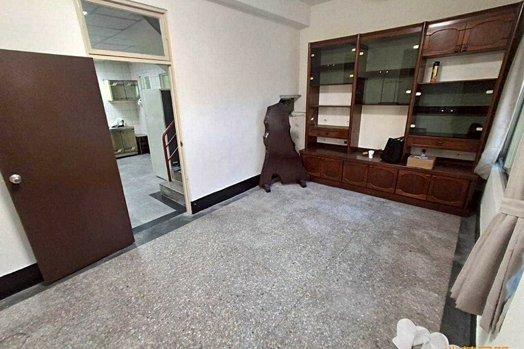 兆基社會住宅🏠中友透天4房3衛可租補設籍空間大(第2張)