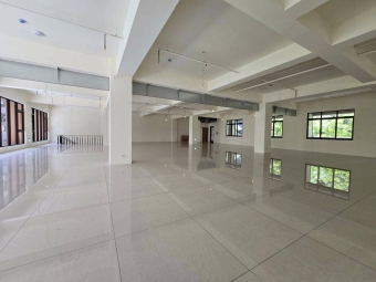 中路重劃區新大樓透天區1-2樓大坪數店面（第4張）