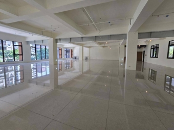 中路重劃區新大樓透天區1-2樓大坪數店面（第2張）