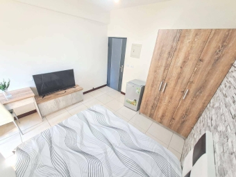 可租補☆整棟超新電梯套房☆陽台獨洗☆代收包裹☆子母車（第6張）