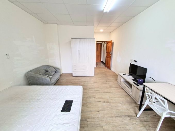 租補~超值套房*獨洗曬*飲水機*室內機車位（第4張）