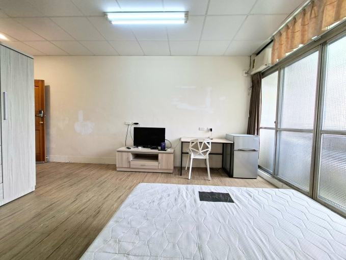 租補~超值套房*獨洗曬*飲水機*室內機車位（第6張）