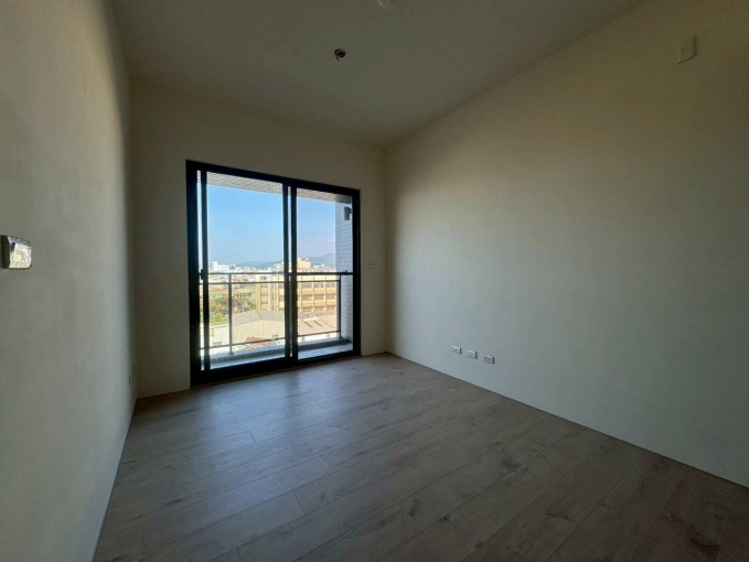 大里兩房休旅車位台水電含車含管 - Image 8