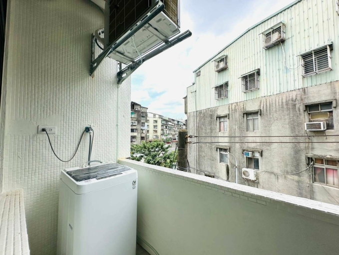 即將釋出.板橋區.捷運江子翠站.低樓層.獨立陽台.明亮大空間設計感套房301（第11張）