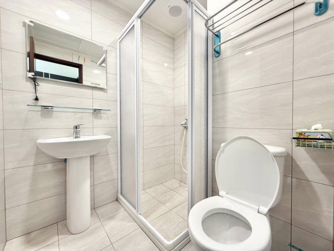 台電可租補～勤益全新裝潢電梯大套（第4張）