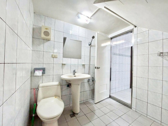 中科❤️機車位✨租補🍟洗脫烘 - Image 6