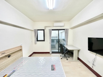 雙租補☆陽台☆超新電梯套房☆飲水機☆垃圾處理（第7張）