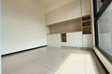 兆基社會住宅🏠忠孝東路尾段✅哇塞大坪數✅超採光2房1廳1衛（第3張）
