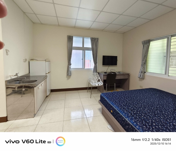 近鳳山行政中心、衛武營大套房 - Image 1