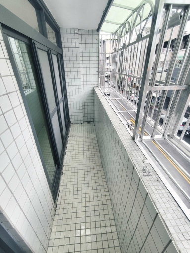 文心北屯一點利_ 全新裝潢電梯四房可寵可租補 - Image 9