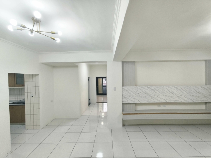 文心北屯一點利_ 全新裝潢電梯四房可寵可租補 - Image 8