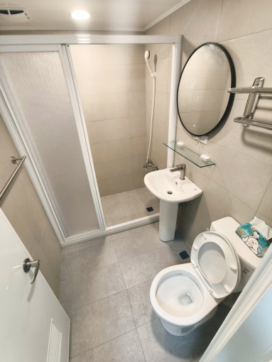 文心北屯一點利_ 全新裝潢電梯四房可寵可租補 - Image 5