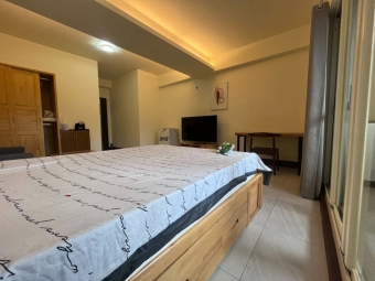 這間超讚💯大空間小客廳🌳可租補✨陽台獨洗曬（第10張）