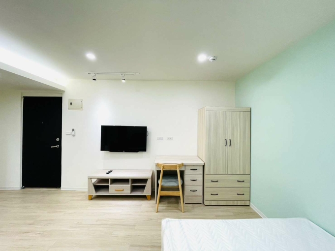 即將釋出.板橋區.捷運江子翠站.獨立陽台.低樓層.明亮舒適設計感套房103(第6張)