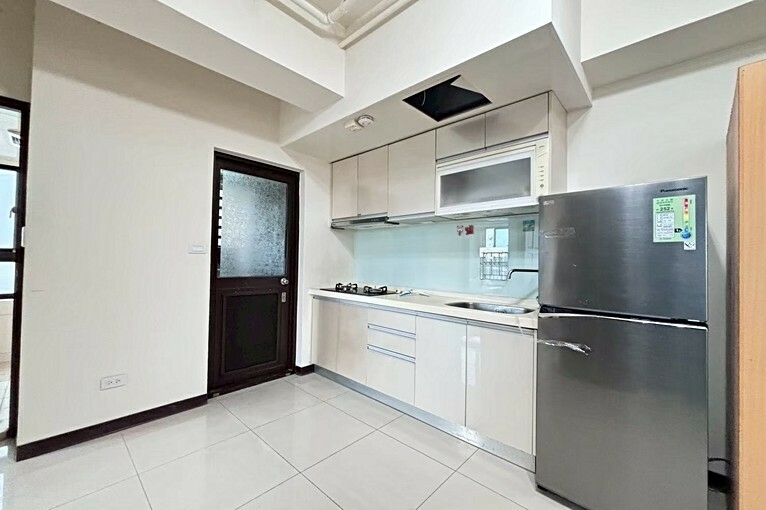 租屋找77過好年✿省桃旁,社區電梯,次頂樓2房車!（第11張）