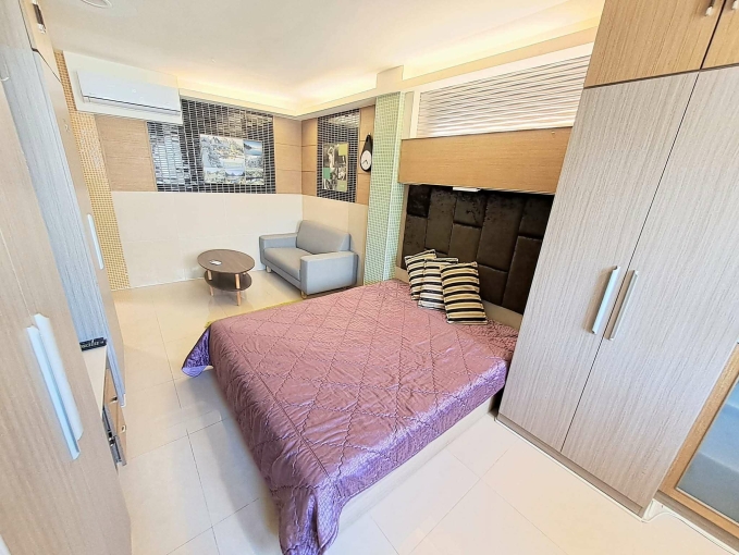 可租補*電梯*陽台獨洗曬*飲水機*子母車 - Image 3