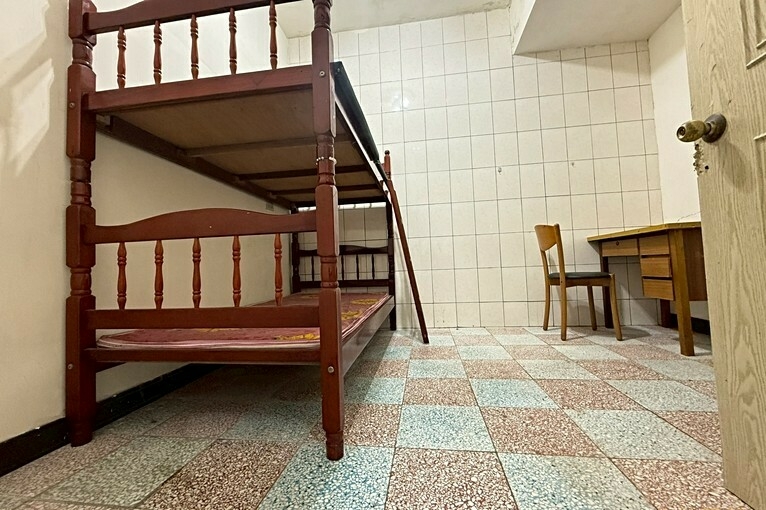 兆基社會住宅🏡經國學院旁✅懷念古早味✅大坪數4房2廳1衛✅（第4張）