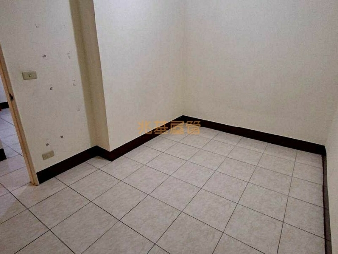 兆基社會住宅🏠友善屋源🧡民生東路靜巷、一樓免爬梯、可租補（第6張）