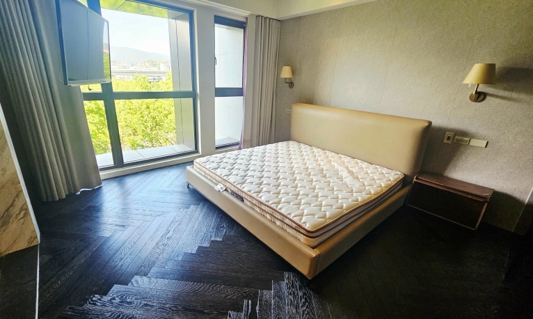 內湖區｜高檔社區｜2房｜採光超好｜含管理費｜含平面停車位（第13張）