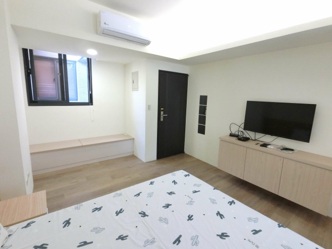 租補**很大空間*很新電梯套房*掀窗*乾溼分離*飲水機*子母車~** - Image 4